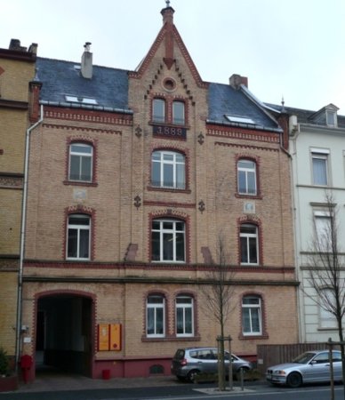 Andrea L'habitant Hausverwaltungen + Business-Support