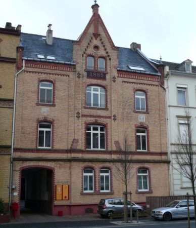 Andrea L'habitant Hausverwaltungen + Business-Support