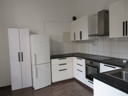 Andrea L'habitant Hausverwaltungen + Business-Support