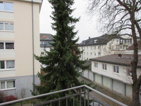 Andrea L'habitant Hausverwaltungen + Business-Support