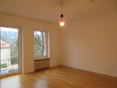 Andrea L'habitant Hausverwaltungen + Business-Support