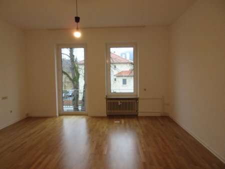 Andrea L'habitant Hausverwaltungen + Business-Support