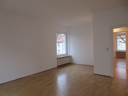 Andrea L'habitant Hausverwaltungen + Business-Support