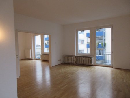 Andrea L'habitant Hausverwaltungen + Business-Support