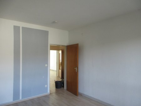 Andrea L'habitant Hausverwaltungen + Business-Support
