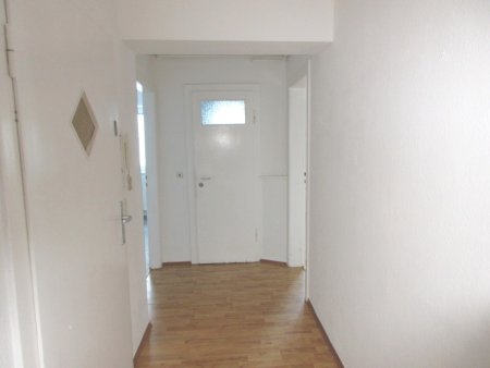 Andrea L'habitant Hausverwaltungen + Business-Support