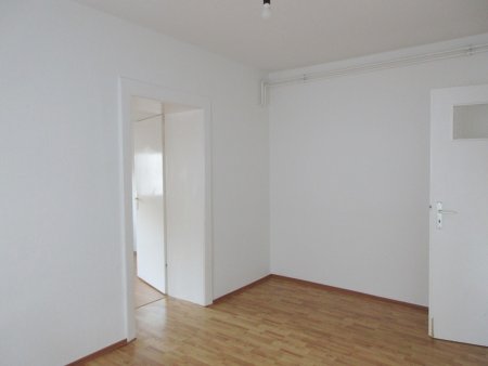 Andrea L'habitant Hausverwaltungen + Business-Support