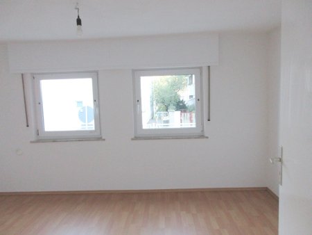 Andrea L'habitant Hausverwaltungen + Business-Support