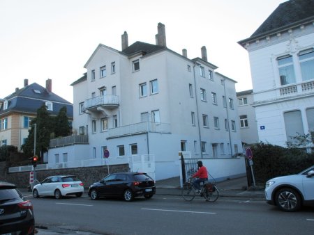 Andrea L'habitant Hausverwaltungen + Business-Support