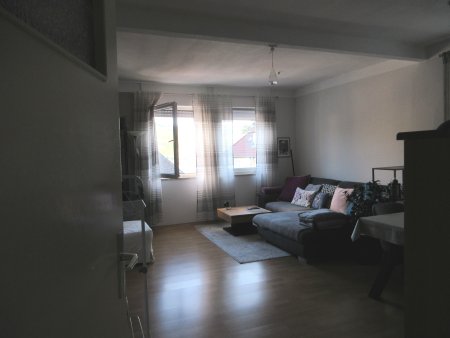 Andrea L'habitant Hausverwaltungen + Business-Support