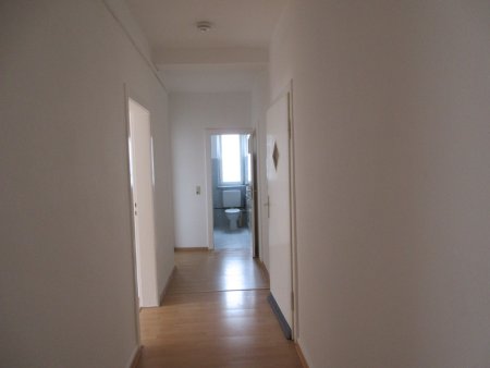 Andrea L'habitant Hausverwaltungen + Business-Support