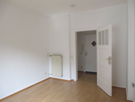 Andrea L'habitant Hausverwaltungen + Business-Support