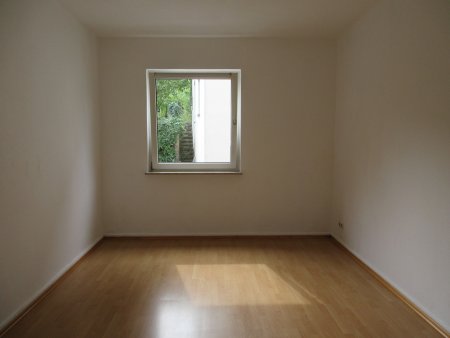 Andrea L'habitant Hausverwaltungen + Business-Support