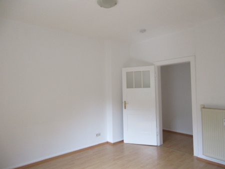 Andrea L'habitant Hausverwaltungen + Business-Support