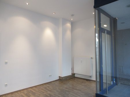 Andrea L'habitant Hausverwaltungen + Business-Support