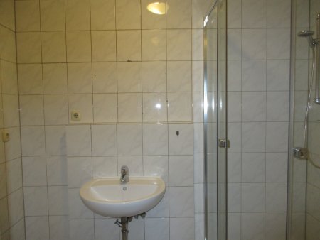 Andrea L'habitant Hausverwaltungen + Business-Support