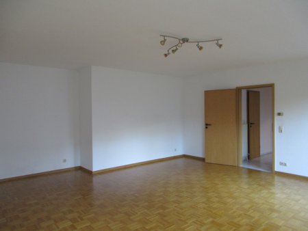 Andrea L'habitant Hausverwaltungen + Business-Support