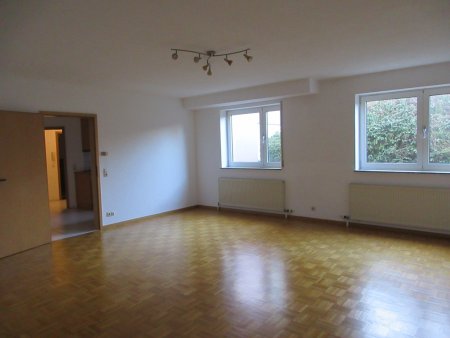 Andrea L'habitant Hausverwaltungen + Business-Support