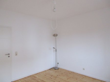 Andrea L'habitant Hausverwaltungen + Business-Support