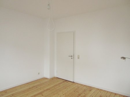 Andrea L'habitant Hausverwaltungen + Business-Support