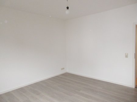 Andrea L'habitant Hausverwaltungen + Business-Support